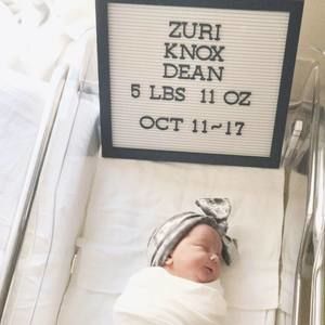 Meet your Posher, Carla